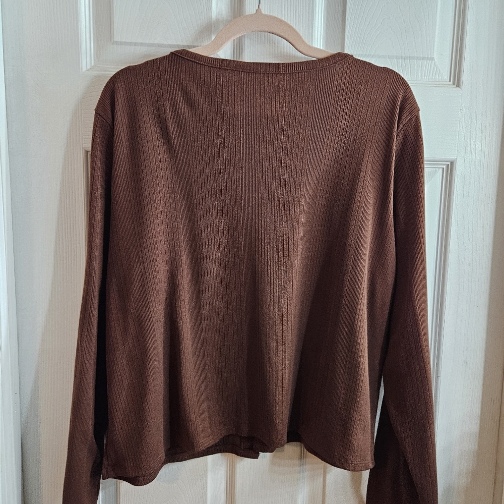 Cardigan - Picture 3 of 3